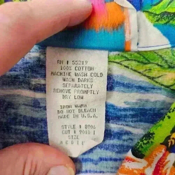 Vintage Beverly Hills Blues Floral Hawaiian Button Up Shirt Size Medium USA Made - Picture 4 of 8